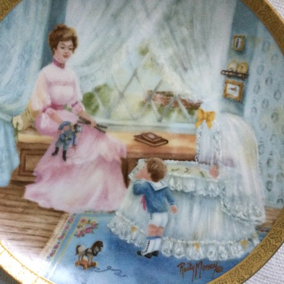 Vintage R J Ernst Enterprises The Mommy & Me Series baby's sleeping plate ba - Picture 4 of 5